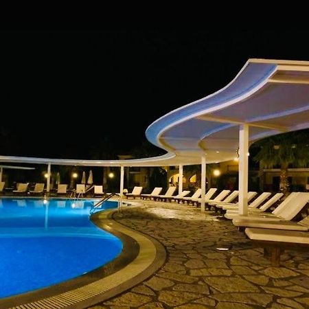 Perdika Resort Esterno foto