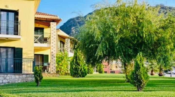 Perdika Resort Esterno foto